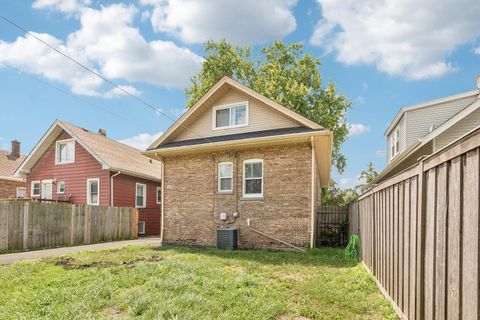 Tiny photo for 4163 Eberly Avenue, Brookfield, IL 60513 (MLS # 12714281)