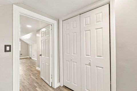 Tiny photo for 4163 Eberly Avenue, Brookfield, IL 60513 (MLS # 12714281)