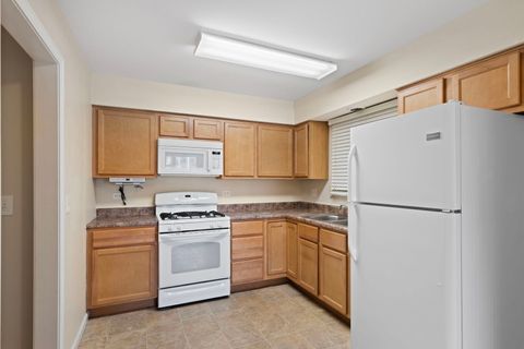 Tiny photo for 2011 Georgetown Lane, Waukegan, IL 60085 (MLS # 12532530)