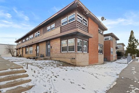 Photo of 2011 Georgetown Lane, Waukegan, IL 60085 (MLS # 12532530)