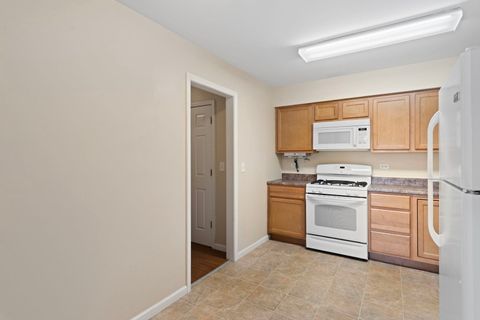 Tiny photo for 2011 Georgetown Lane, Waukegan, IL 60085 (MLS # 12532530)