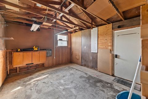 Tiny photo for 2425 W 46th Street, Davenport, IA 52806 (MLS # 12662742)