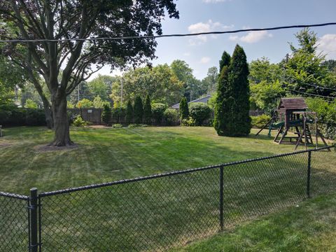 Tiny photo for 502 S Reuter Drive, Arlington Heights, IL 60005 (MLS # 12439270)