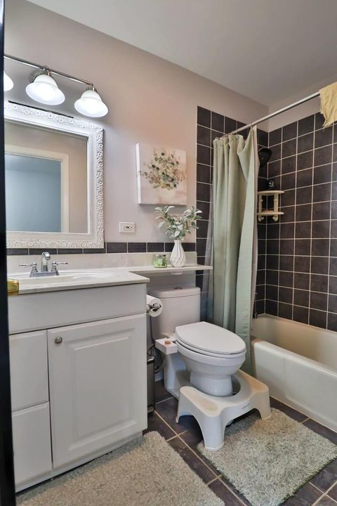 Tiny photo for 502 S Reuter Drive, Arlington Heights, IL 60005 (MLS # 12439270)