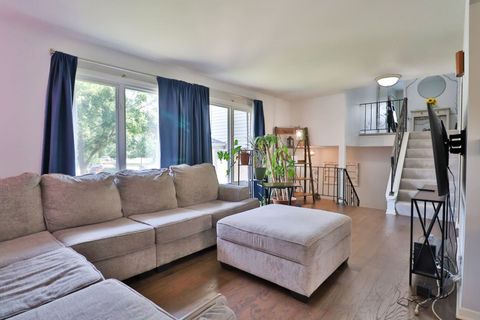 Tiny photo for 502 S Reuter Drive, Arlington Heights, IL 60005 (MLS # 12439270)