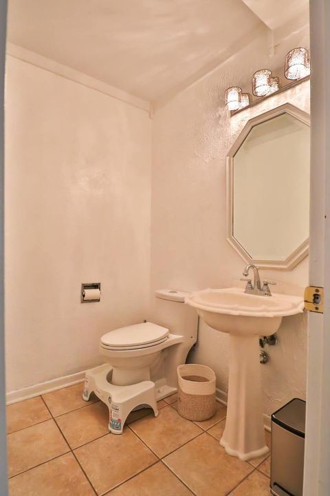 Tiny photo for 502 S Reuter Drive, Arlington Heights, IL 60005 (MLS # 12439270)