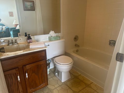 Tiny photo for Schaumburg, IL 60194 (MLS # 12549544)