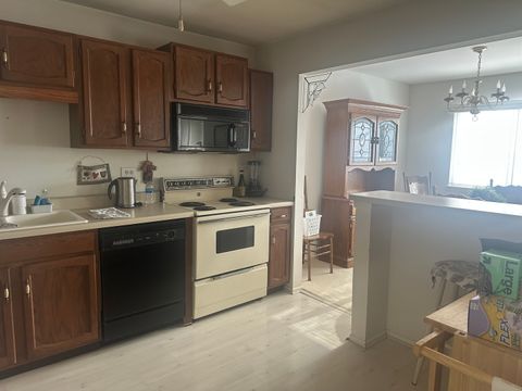 Tiny photo for Schaumburg, IL 60194 (MLS # 12549544)