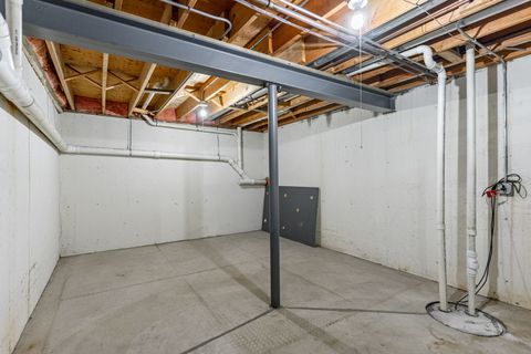 Tiny photo for 5509 Aspen Avenue #6, Downers Grove, IL 60515 (MLS # 12486187)