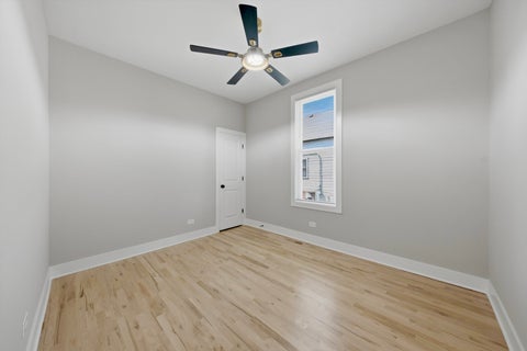 Tiny photo for 10546 S Avenue J, Chicago, IL 60617 (MLS # 12768266)