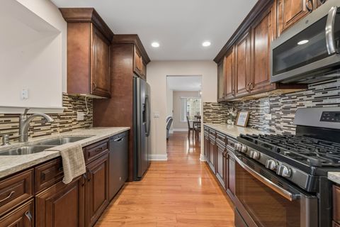 Tiny photo for 1675 Chelmsford Court #1, Bartlett, IL 60103 (MLS # 12593332)