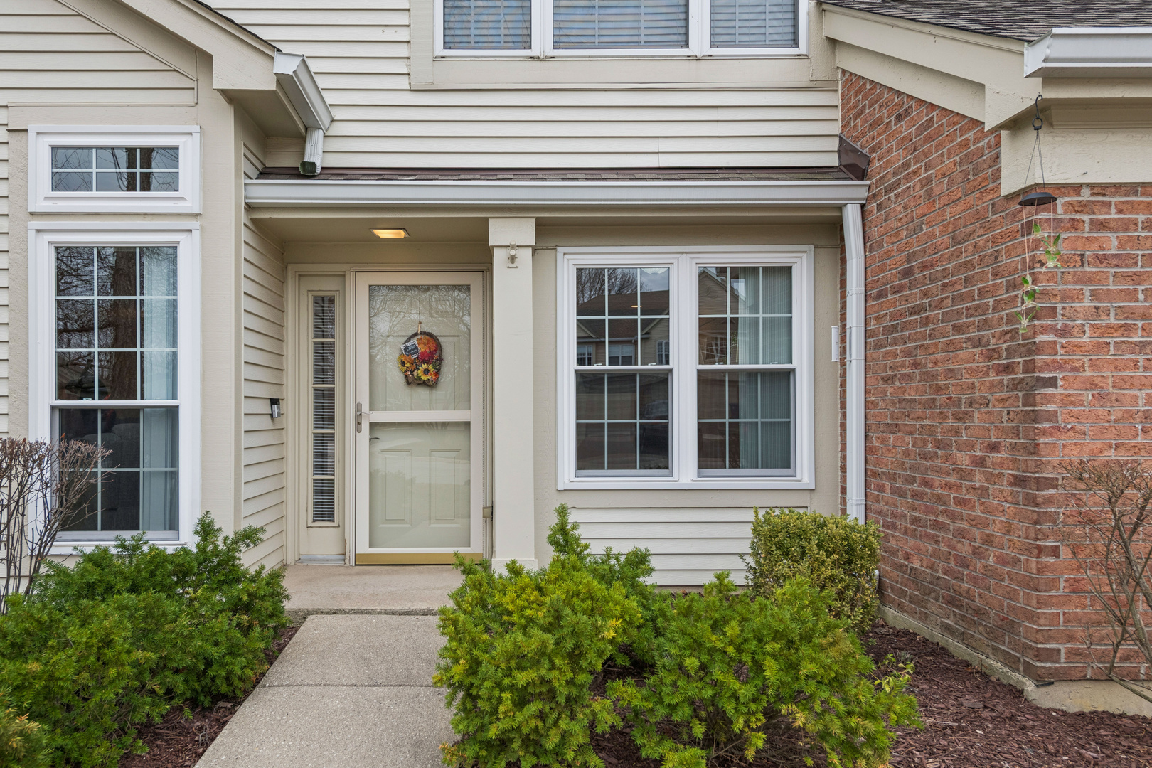 1675 Chelmsford Court 1