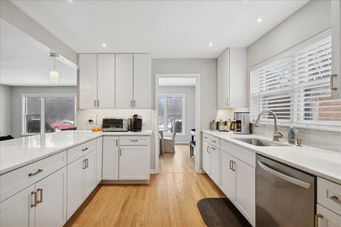 Tiny photo for 718 Lawler Avenue, Wilmette, IL 60091 (MLS # 12562469)