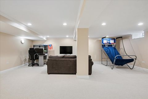 Tiny photo for 718 Lawler Avenue, Wilmette, IL 60091 (MLS # 12562469)