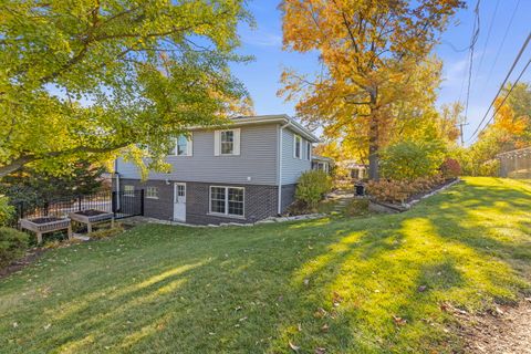 Tiny photo for 14340 Ridge Avenue, Orland Park, IL 60462 (MLS # 12596054)