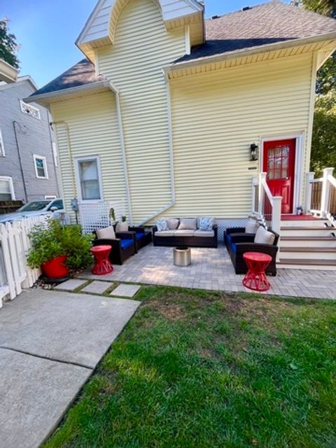 A home in Waukegan