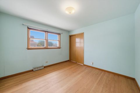 Tiny photo for 6500 W 64th Street, Chicago, IL 60638 (MLS # 12639412)
