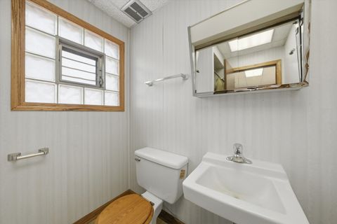 Tiny photo for 6500 W 64th Street, Chicago, IL 60638 (MLS # 12639412)