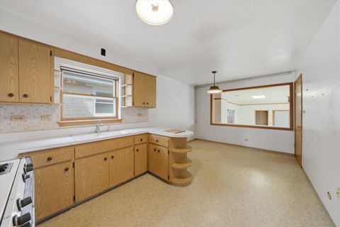 Tiny photo for 6500 W 64th Street, Chicago, IL 60638 (MLS # 12639412)