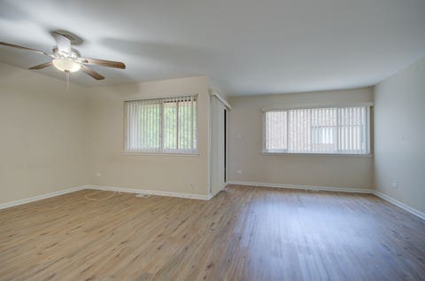 Tiny photo for 4 W Millstone Court #A, Palos Hills, IL 60465 (MLS # 12726644)