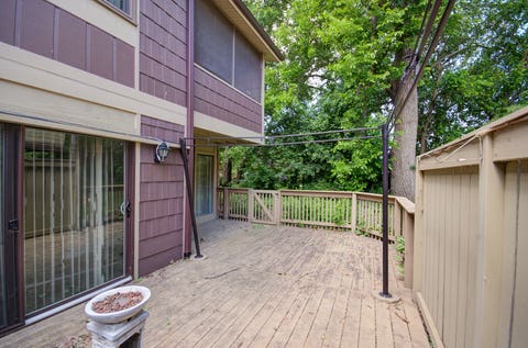 Tiny photo for 4 W Millstone Court #A, Palos Hills, IL 60465 (MLS # 12726644)