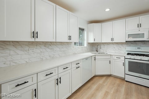 Tiny photo for 7208 Sprucewood Avenue, Woodridge, IL 60517 (MLS # 12756908)