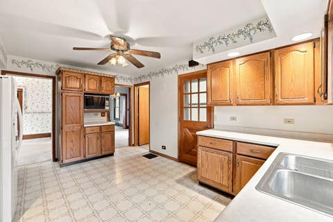 Tiny photo for 11005 N Myrtle Street, Huntley, IL 60142 (MLS # 12730018)