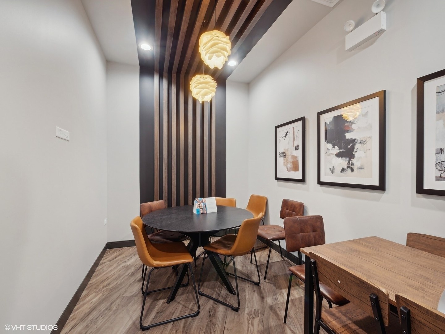 3916 N Broadway Street 1