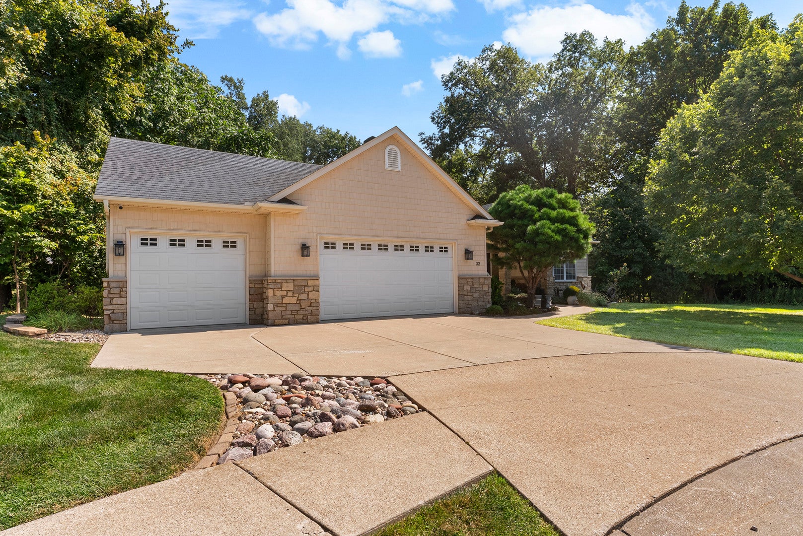 33 Chippiannock Place