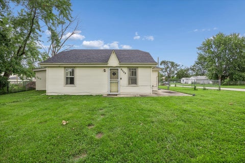 Photo of 8059 Lorel Avenue, Burbank, IL 60459 (MLS # 12639499)