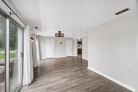 Tiny photo for 8059 Lorel Avenue, Burbank, IL 60459 (MLS # 12639499)