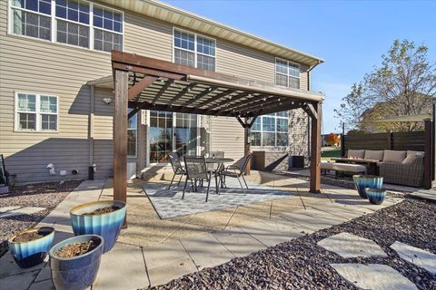 Tiny photo for 10484 Lyonheart Lane, Bloomington, IL 61705 (MLS # 12504696)