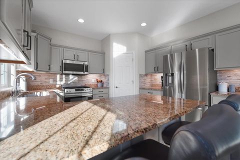 Tiny photo for 10484 Lyonheart Lane, Bloomington, IL 61705 (MLS # 12504696)