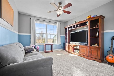 Tiny photo for 10484 Lyonheart Lane, Bloomington, IL 61705 (MLS # 12504696)