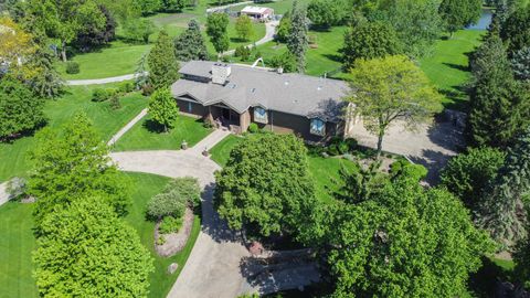 A home in West Chicago