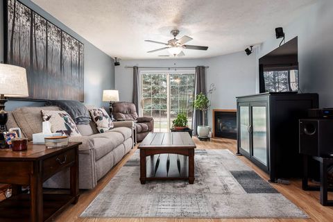 Tiny photo for 5683 Oak Village Drive #5683, Roscoe, IL 61073 (MLS # 12548501)