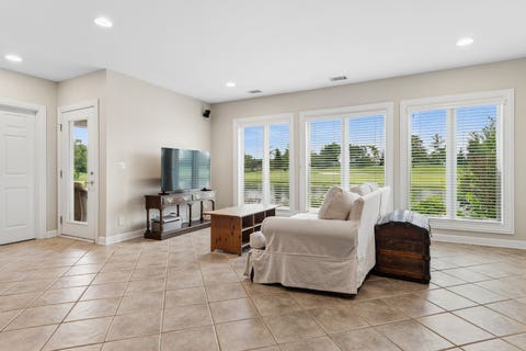 Tiny photo for 2419 Woodglen Drive, Aurora, IL 60502 (MLS # 12666967)