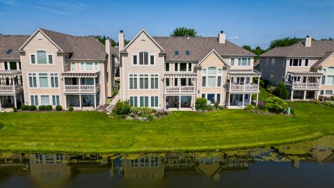 Tiny photo for 2419 Woodglen Drive, Aurora, IL 60502 (MLS # 12666967)
