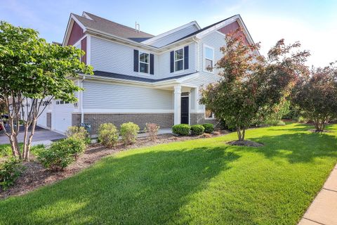 Tiny photo for 4118 Calder Lane, Aurora, IL 60504 (MLS # 12334649)
