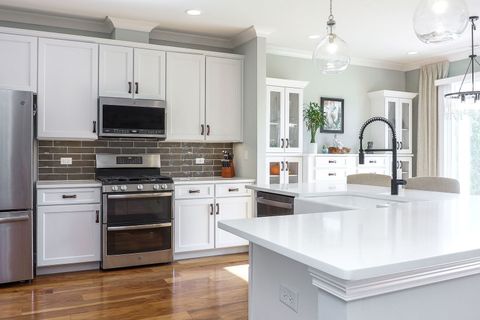 Tiny photo for 4118 Calder Lane, Aurora, IL 60504 (MLS # 12334649)