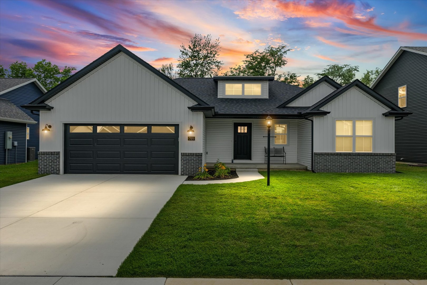 705 Cole Lane