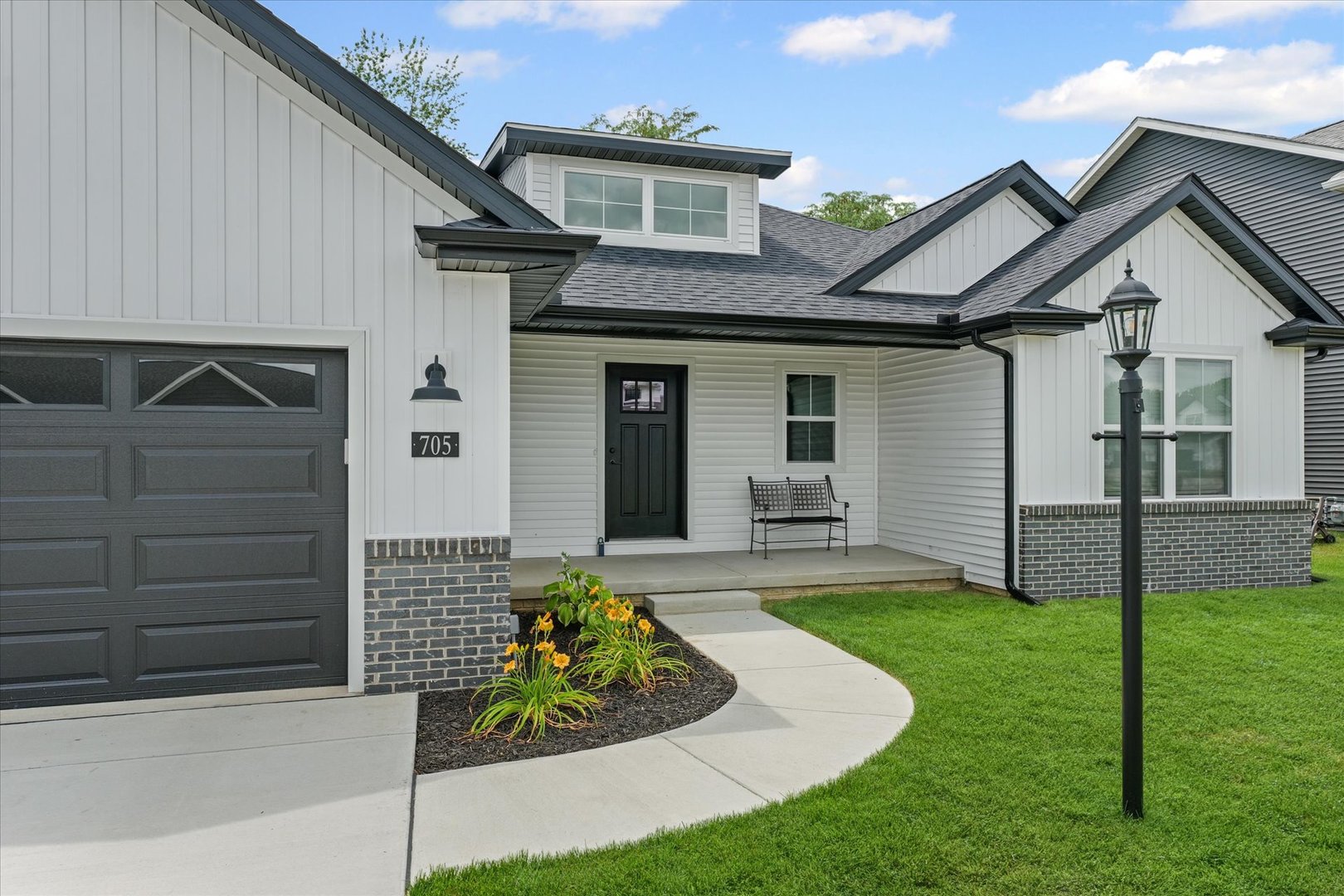 705 Cole Lane