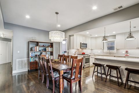 Tiny photo for 926 W Margate Terrace #1W, Chicago, IL 60640 (MLS # 12530156)