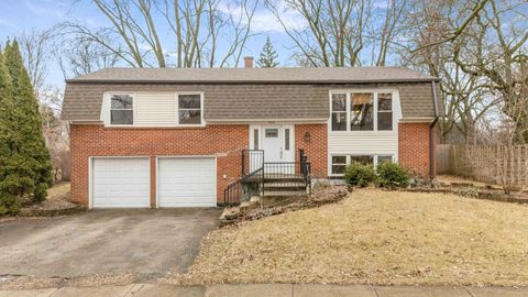 Photo of 411 Assembly Drive, Bolingbrook, IL 60440 (MLS # 12576603)