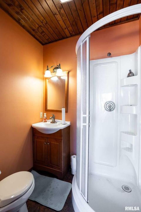 Tiny photo for 2145 Lick Creek Road, Anna, IL 62906 (MLS # EB460317)