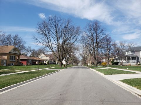 Tiny photo for 329 S Monterey Avenue, Villa Park, IL 60181 (MLS # 12515437)