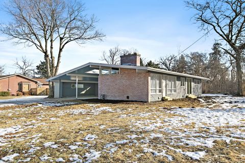 Tiny photo for 411 S 1st Street, Elburn, IL 60119 (MLS # 12583358)