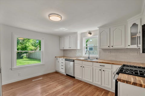 Tiny photo for 3230 40th Street, Moline, IL 61265 (MLS # 12745196)