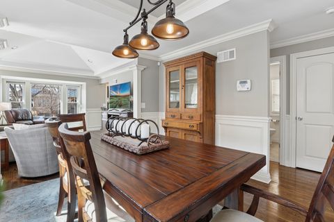 Tiny photo for 4565 N McVicker Avenue, Chicago, IL 60630 (MLS # 12577682)