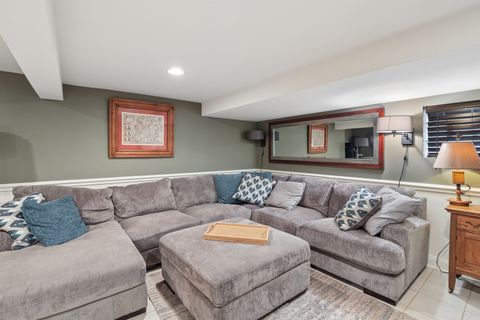 Tiny photo for 4565 N McVicker Avenue, Chicago, IL 60630 (MLS # 12577682)